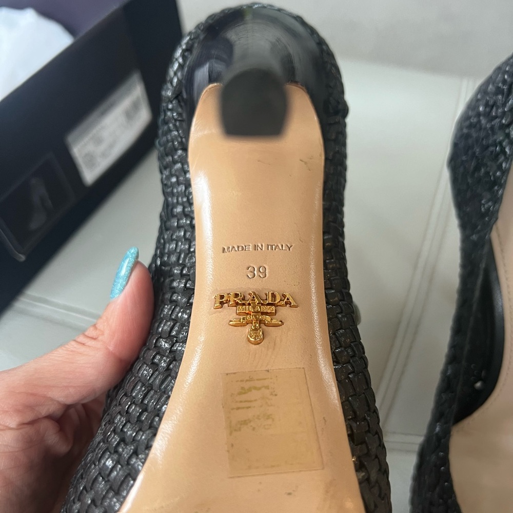 Prada Black Woven Leather Madras
Platform Pumps Size 40 (9.0) - Picture 6 of 12